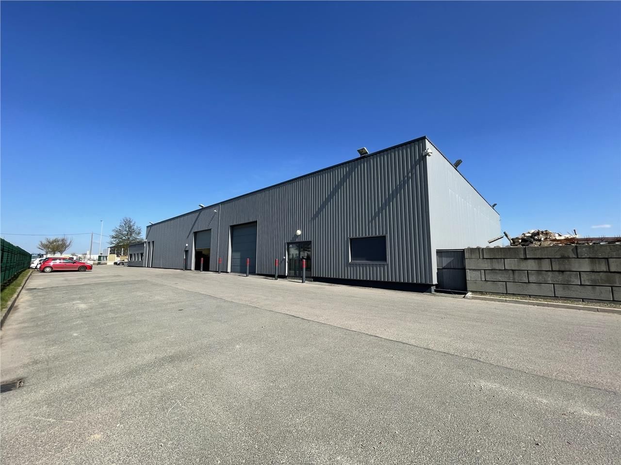 Locaux d'activité de Bâtiment d'activité de 1100 