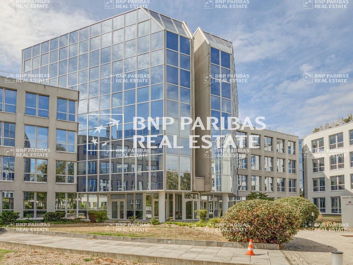2320 m² pour ce bureaux en location à Velizy villacoublay