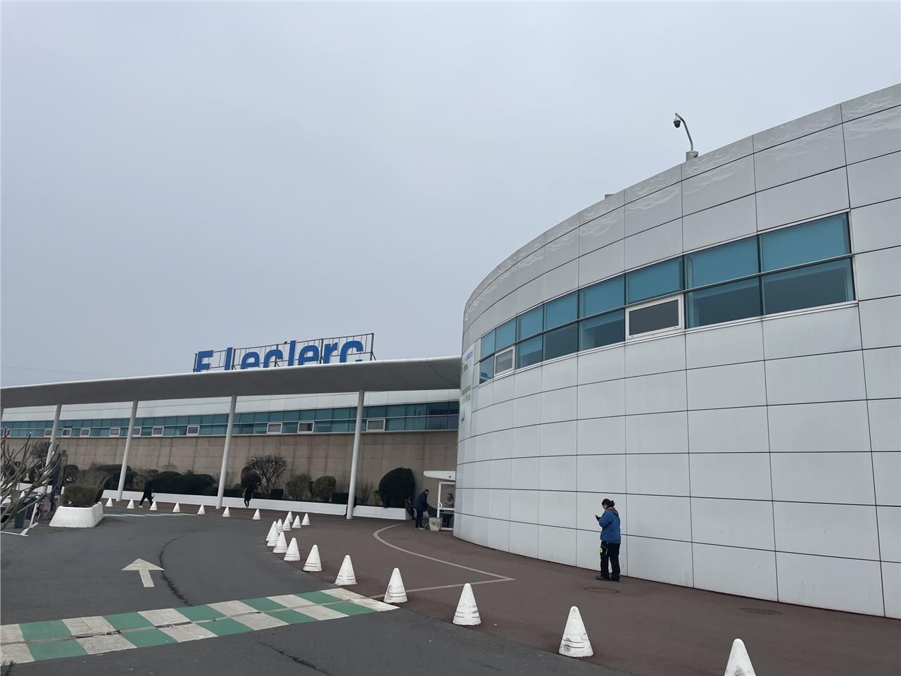 Bénéficiez d'un environnement commercial  hyper a