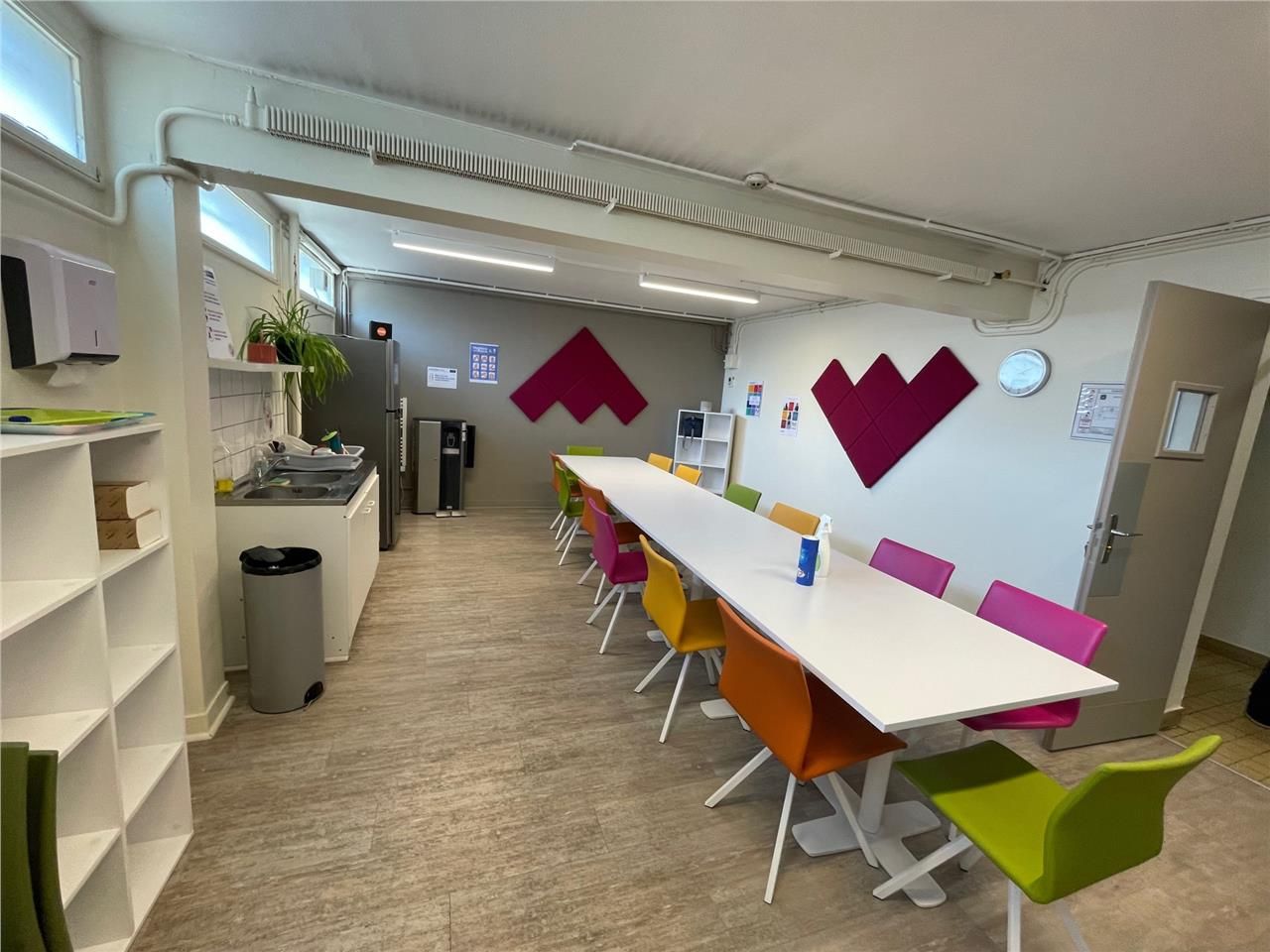 A deux pas du centre-ville et de la gare SNCF, ce