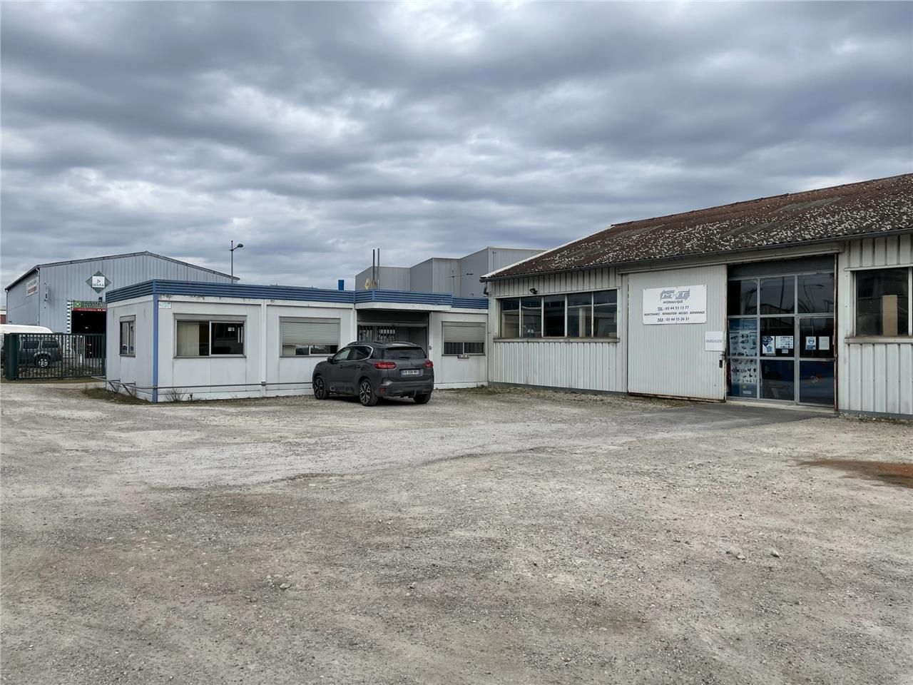 A LOUER - LOCAL D ACTIVITE - 502 M2 - NOGENT SUR