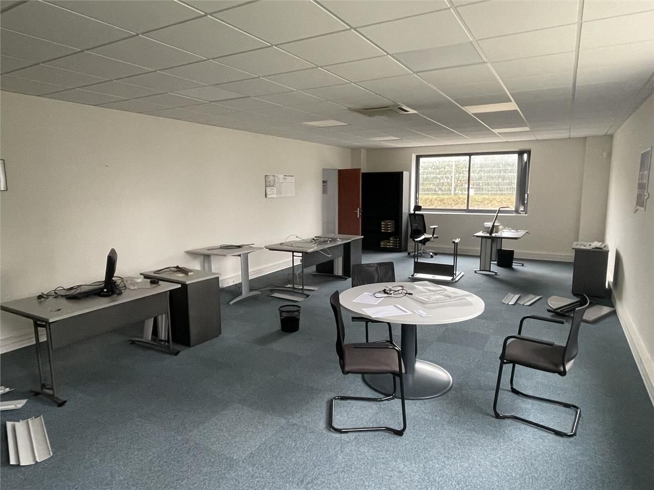 Nous vous proposons à la location une surface de 