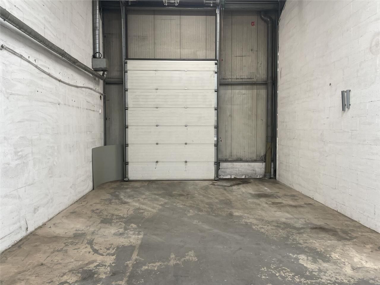 LOCAL D'ACTIVITÉ ET BUREAUX D'ACCOMPAGNEMENT A LO