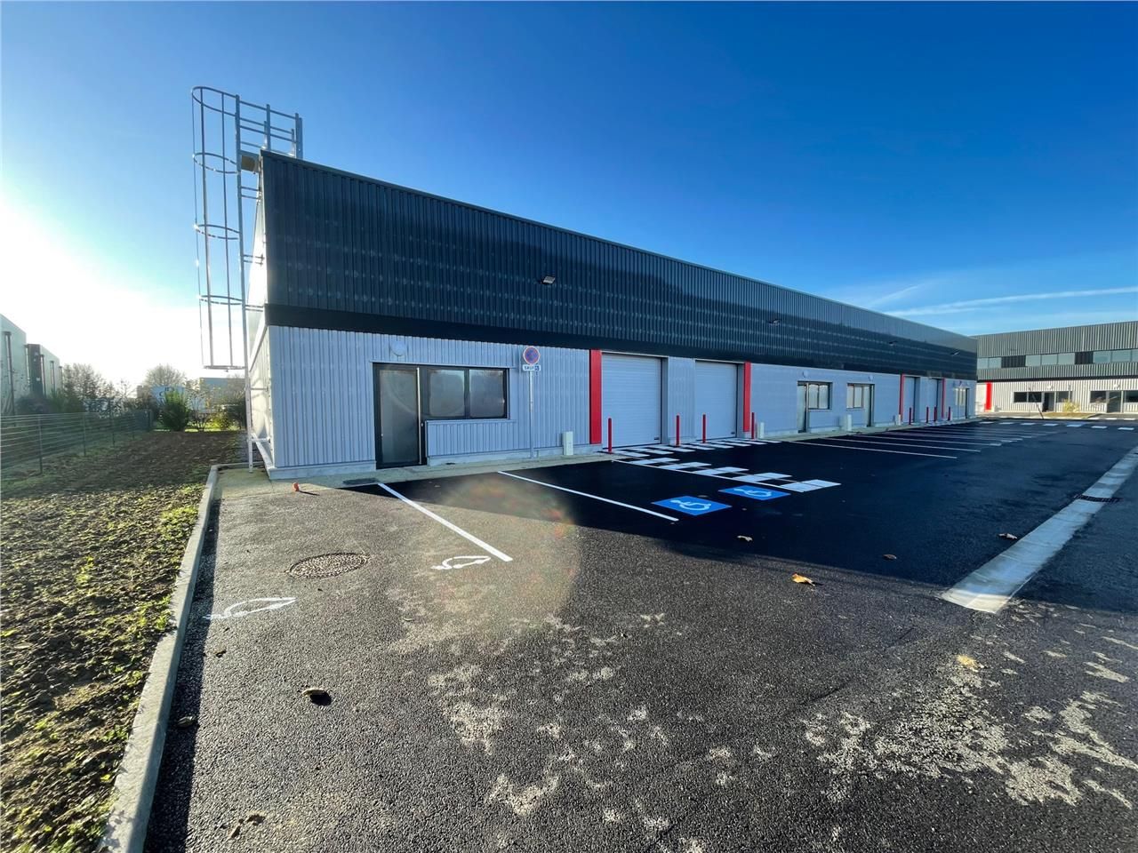 Le VEELLAGE à SAINT-QUENTIN -  4 CELLULES DE 186 