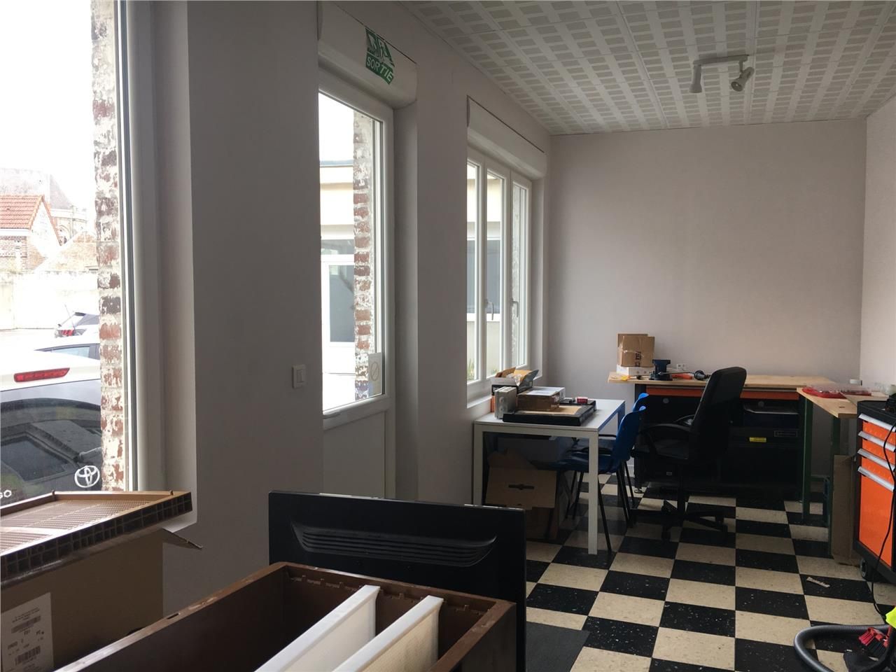 IMMEUBLE DE BUREAUX A LOUER - 219 M2 - SAINT-QUEN
