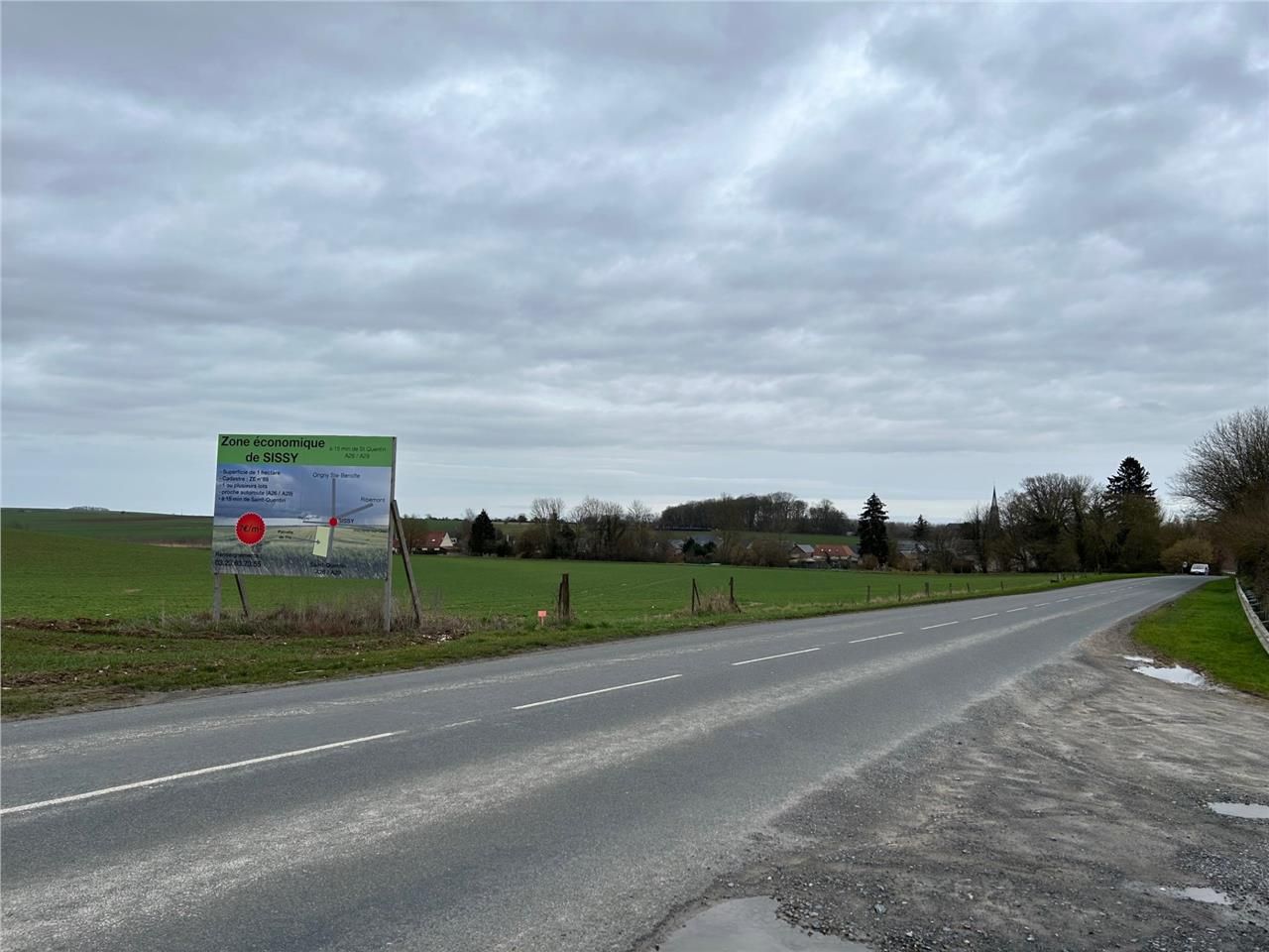 A VENDRE - TERRAIN D'ACTIVITÉ - SISSY (02240) Bea