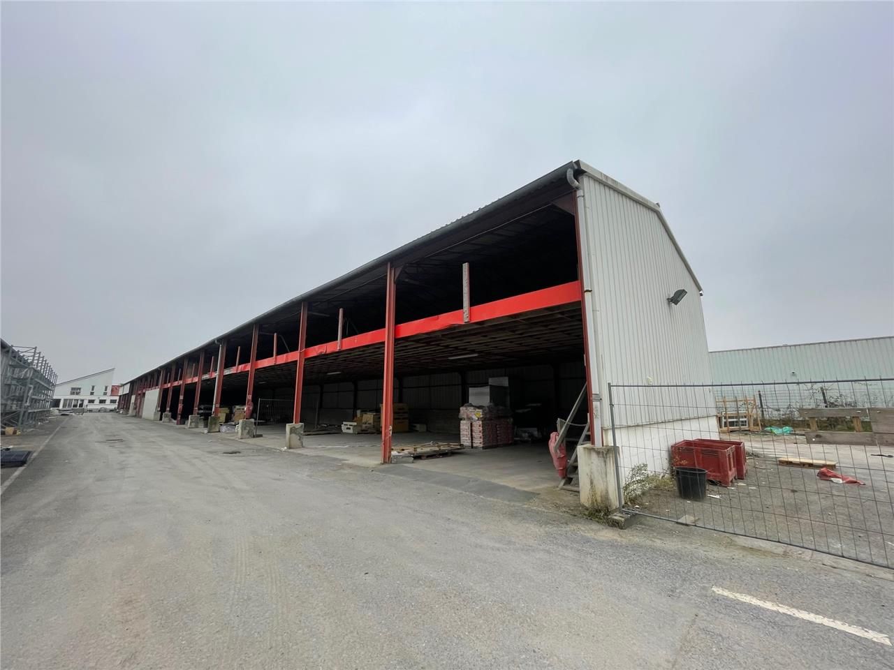 A VENDRE - TERRAIN - 17 000 M2 - LAON  ARTHUR LOY