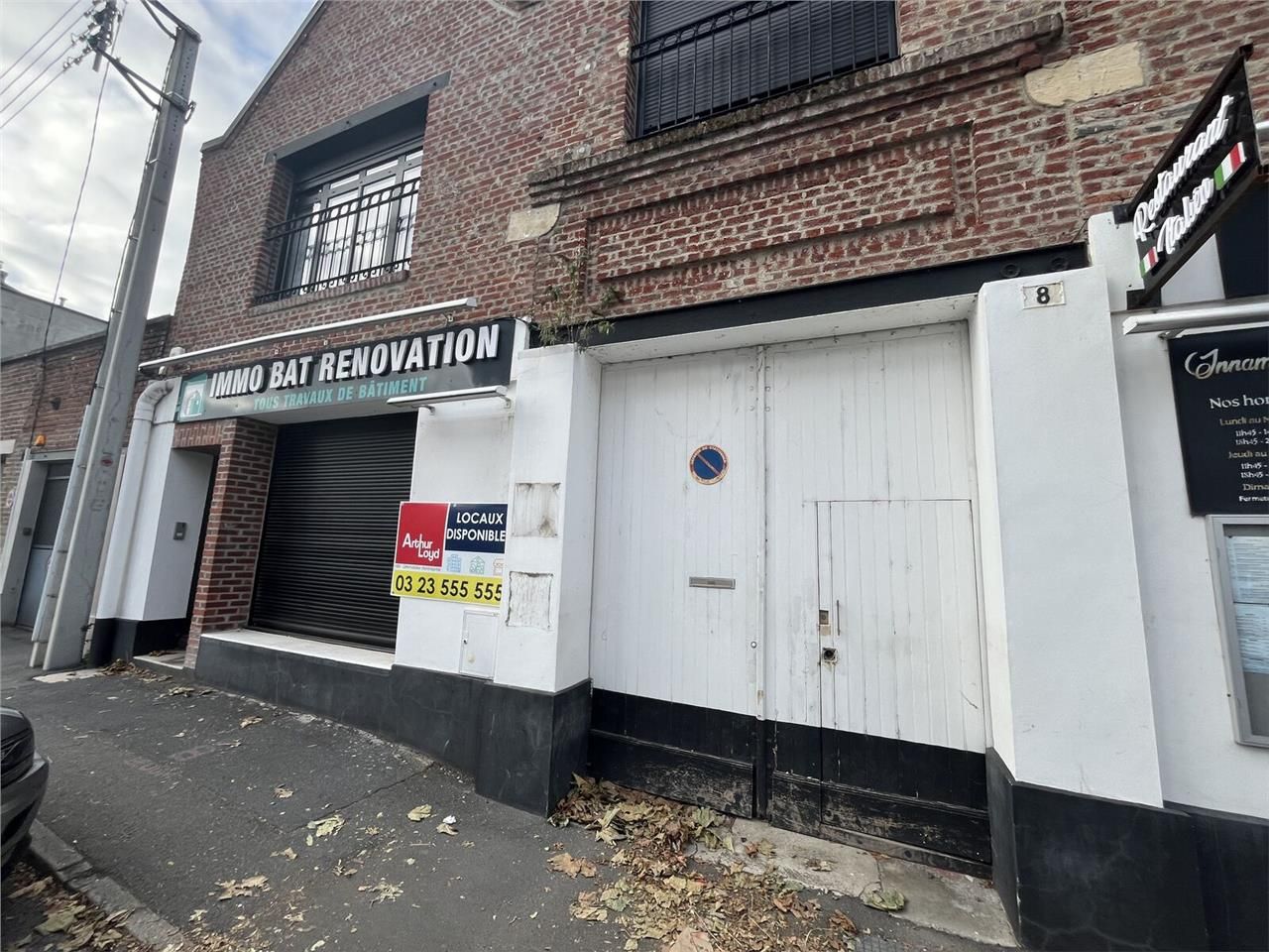 Arthur Loyd vous propose à la location un local d