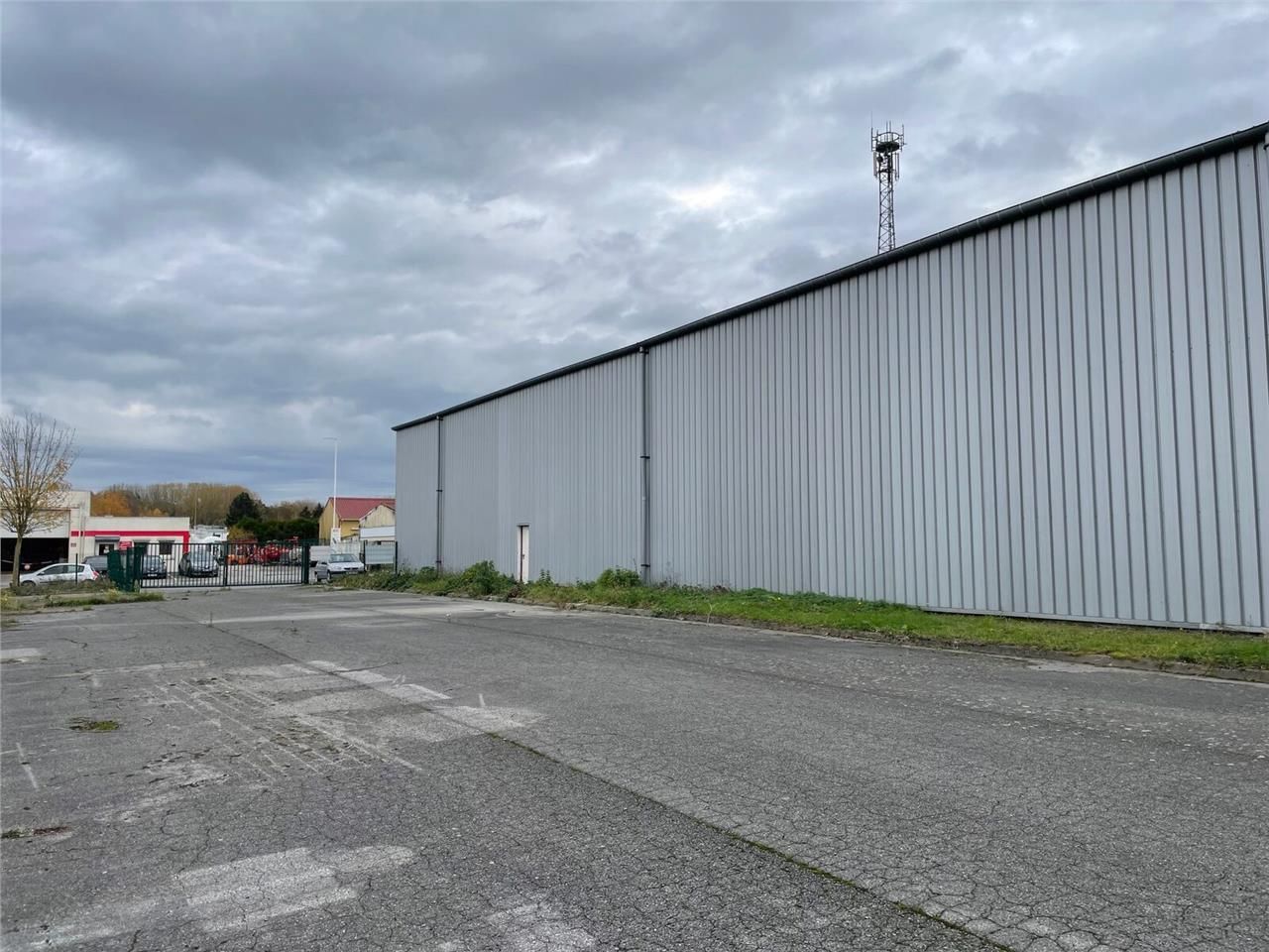 VILLENEUVE SAINT GERMAIN (02200) - Zone Industrie