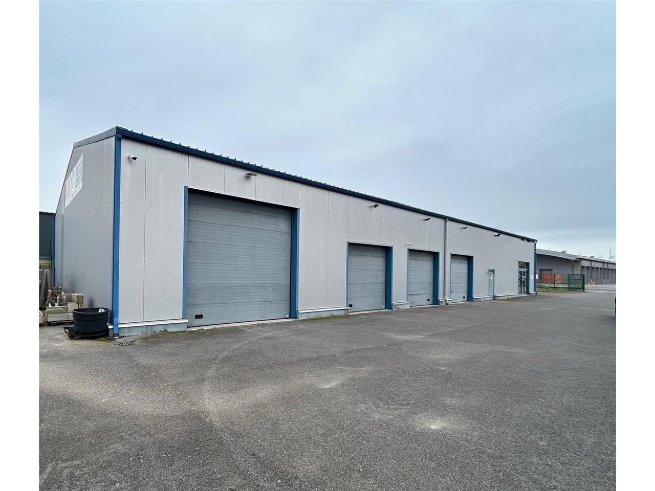 A VENDRE - BÄTIMENT D'ACTIVITÉ - 525 ML2 - CHAUNY
