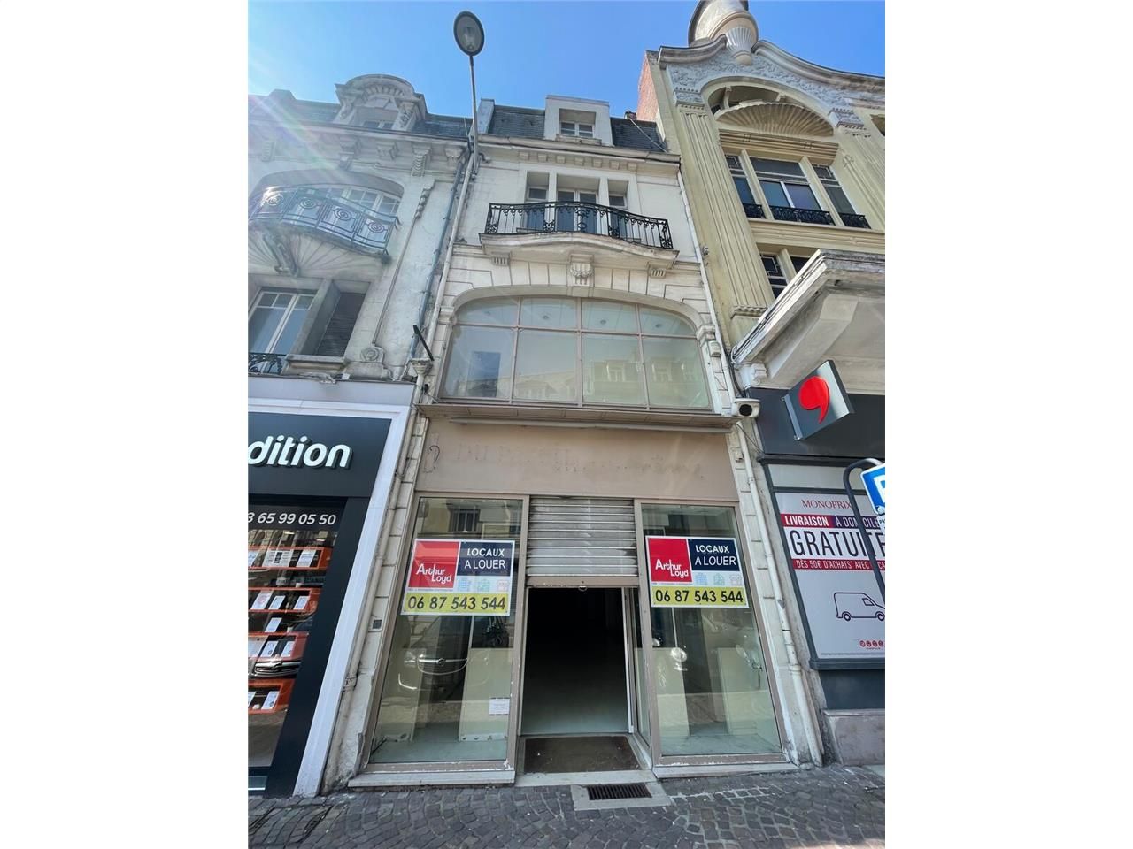 A LOUER - LOCAL COMMERCIAL N° 1 - 106 M2 -  SAINT