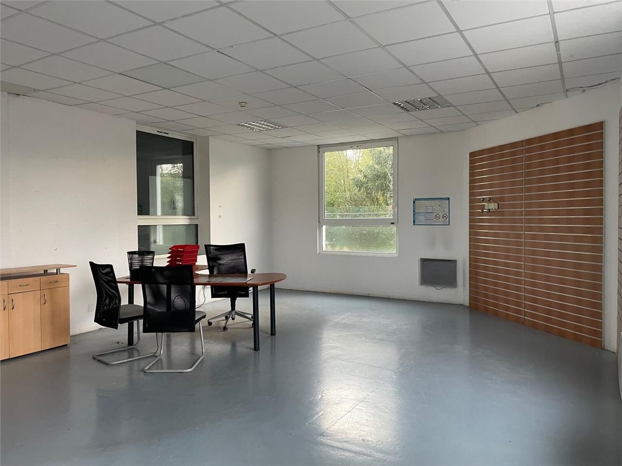 Arthur Loyd vous propose un local d'activité ou d