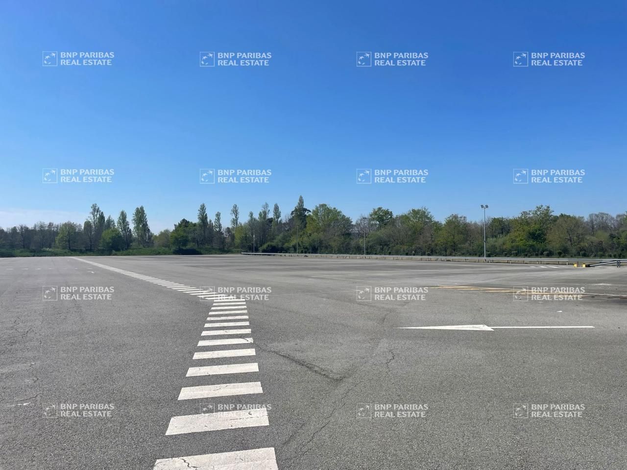 19015 m² pour cetentrepôts classe a en location à Saint-aignan-grandlieu