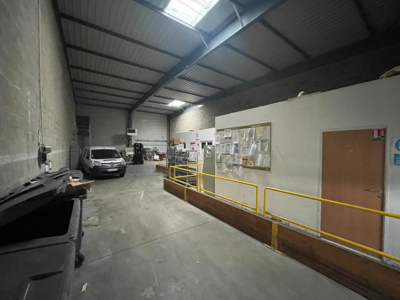 975 m² pour ce pme-pmi en location à Saint-brice-sous-forêt