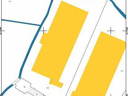 21556.5 m² pour cetentrepôts classe a en location à Houplines