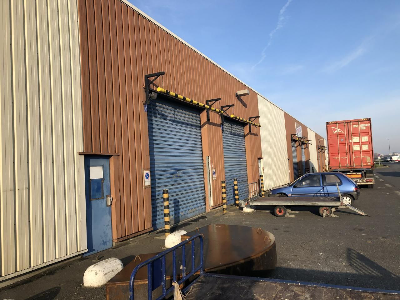 Location PME-PMI 303.7 m² non divisibles 94390 Orly