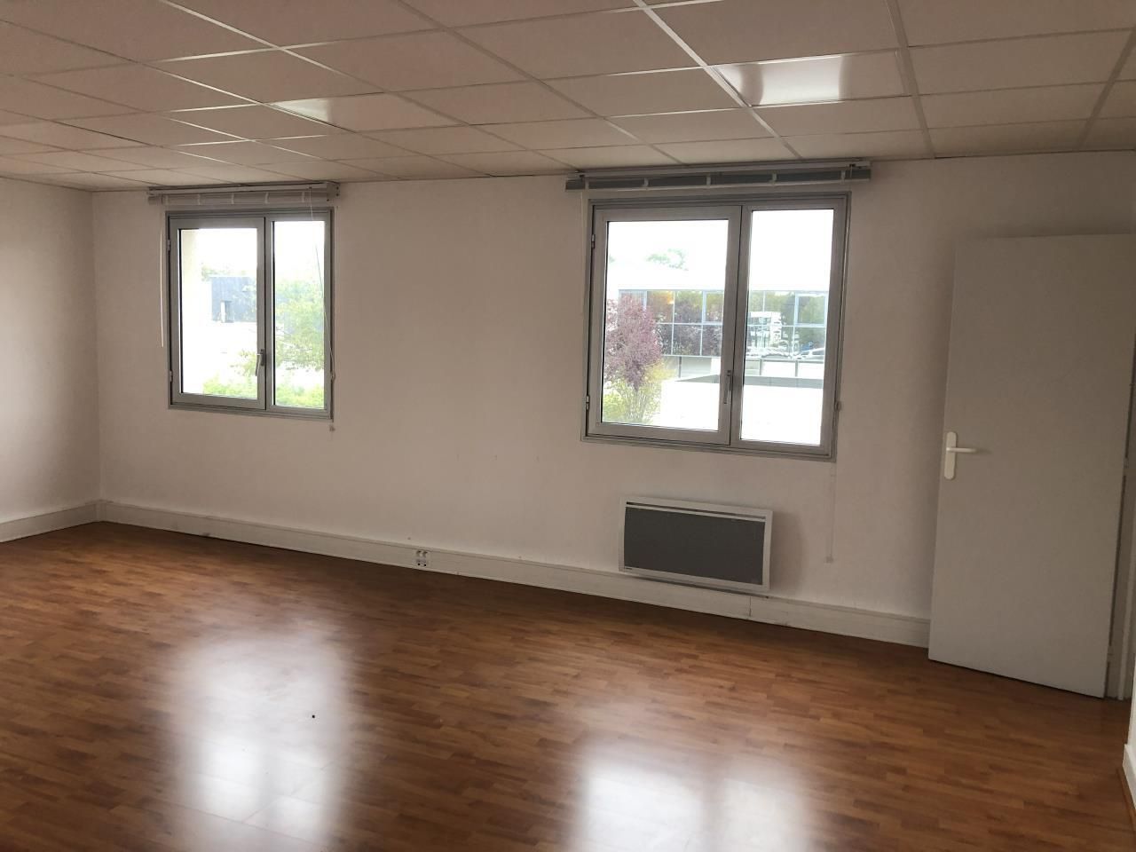 220 m² pour ce bureaux en location à Saint-avertin