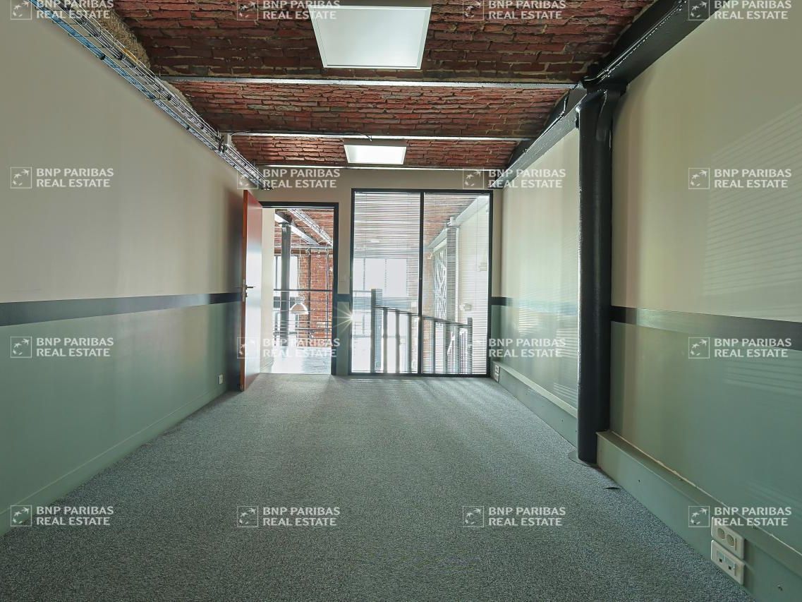 1927 m² pour ce bureaux en vente à Roubaix