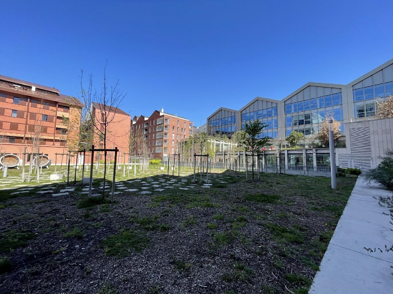 Location Bureaux 210 m² non divisibles 33300 Bordeaux