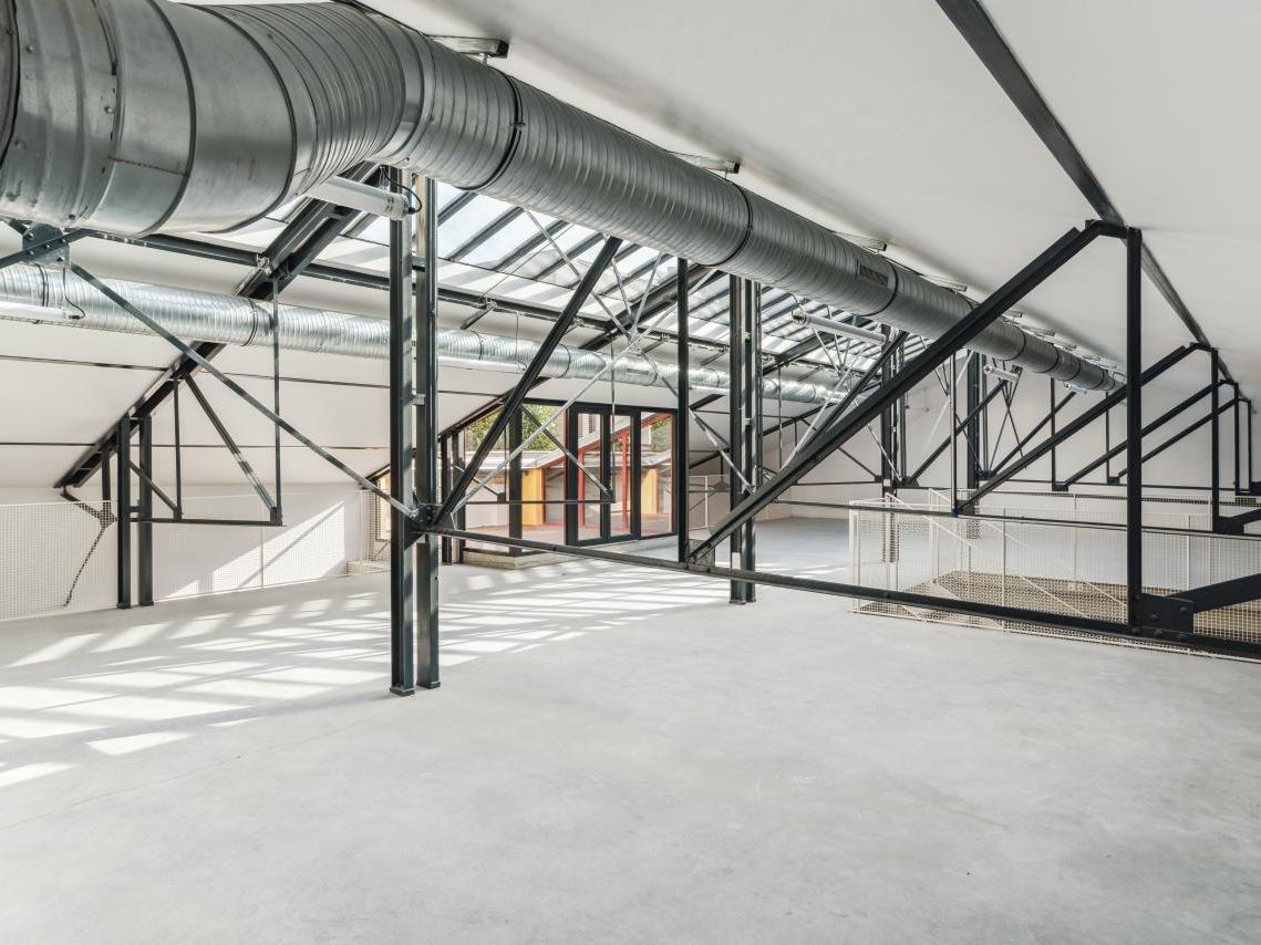623.1 m² pour ce bureaux en vente à Montreuil