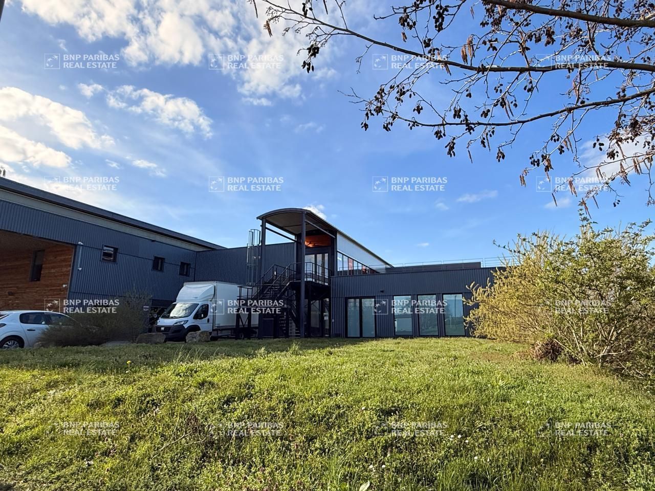 390 m² pour ce bureaux en location à Nancy