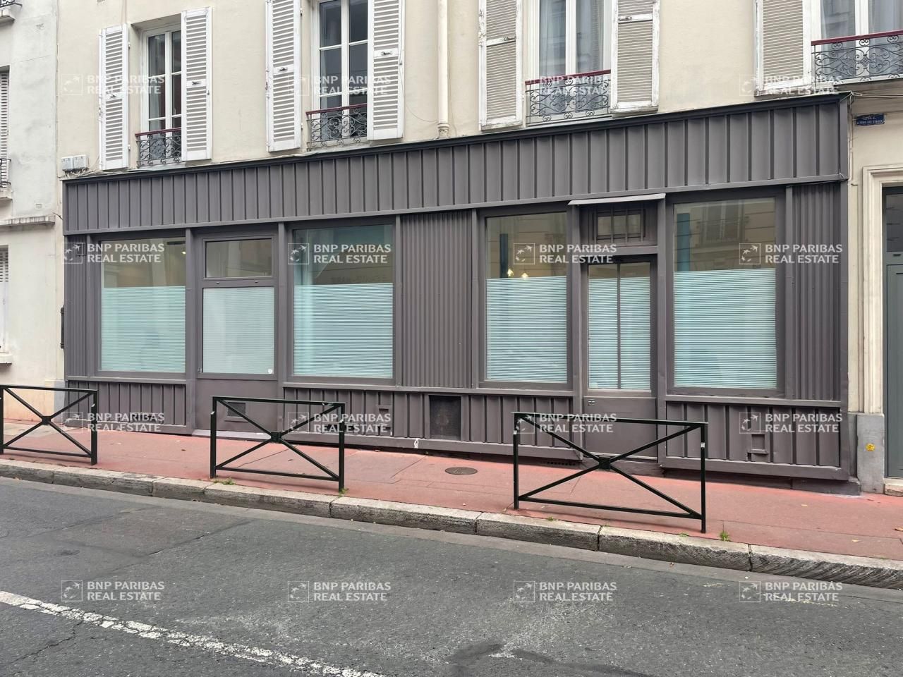 91 m² pour ce bureaux en vente à Levallois-perret
