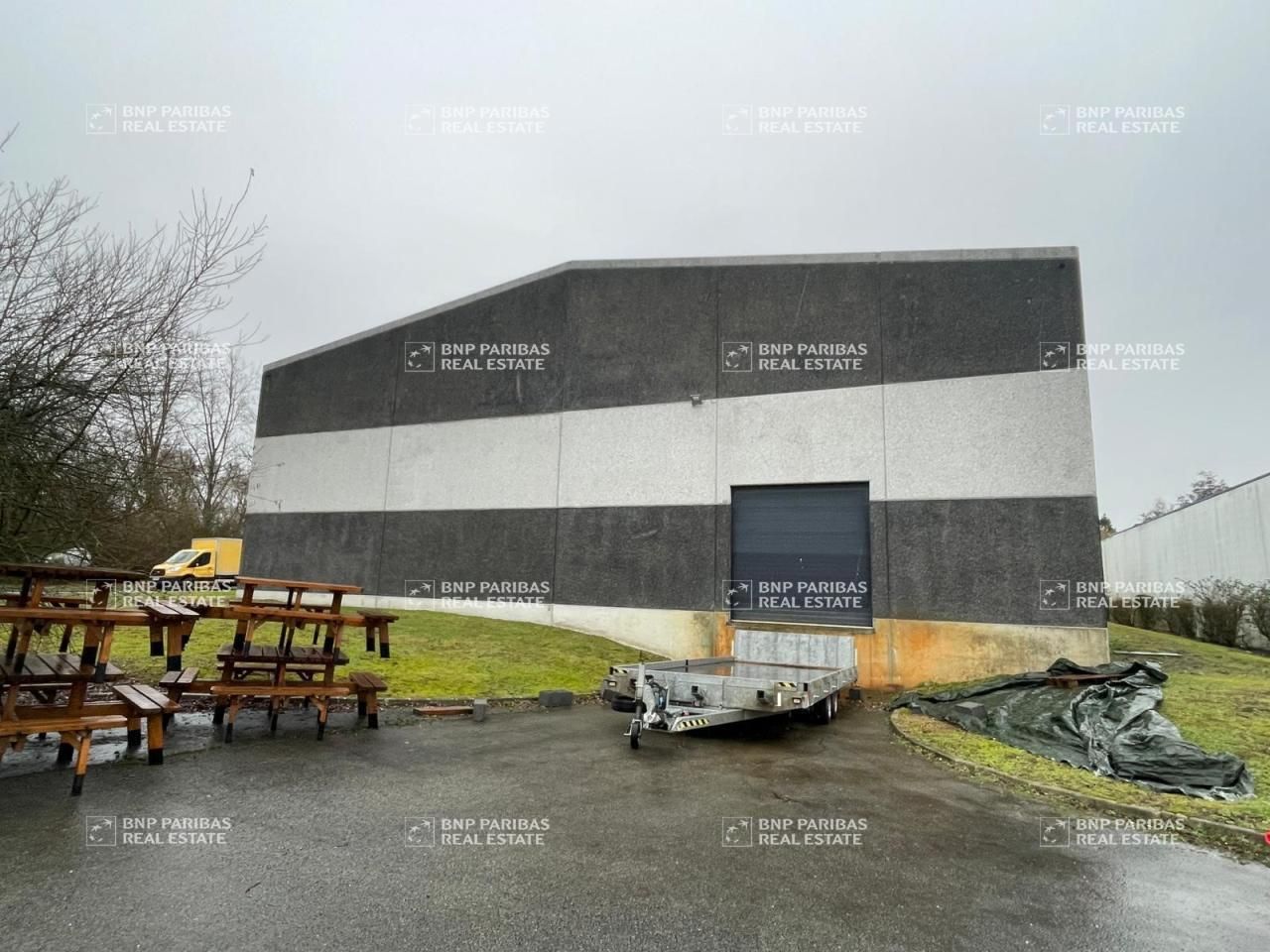 1160 m² pour ce activité en location à Templeuve