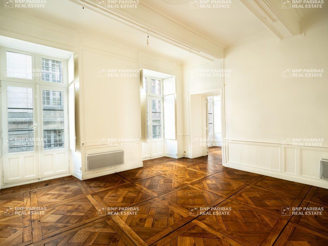 133.1 m² pour ce bureaux en location à Rennes