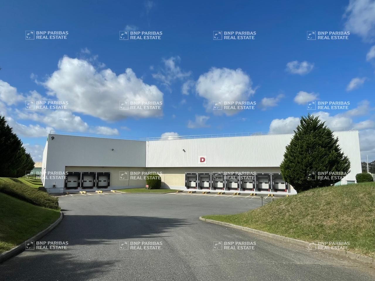 Location Entrepôts classe A 9271 m² non divisibles 45140 Ormes