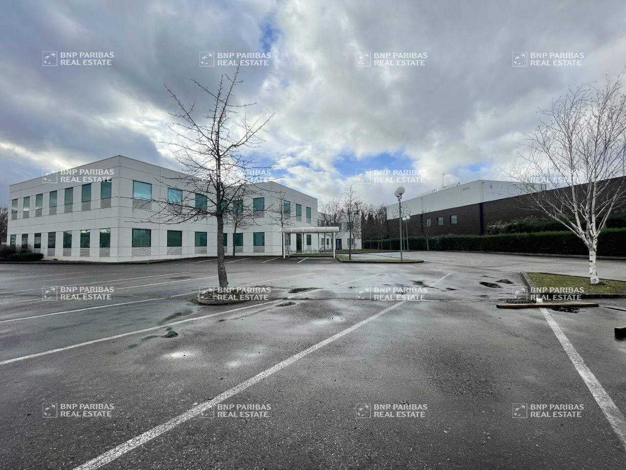 Vente d'un bureaux disponibilité immédiate