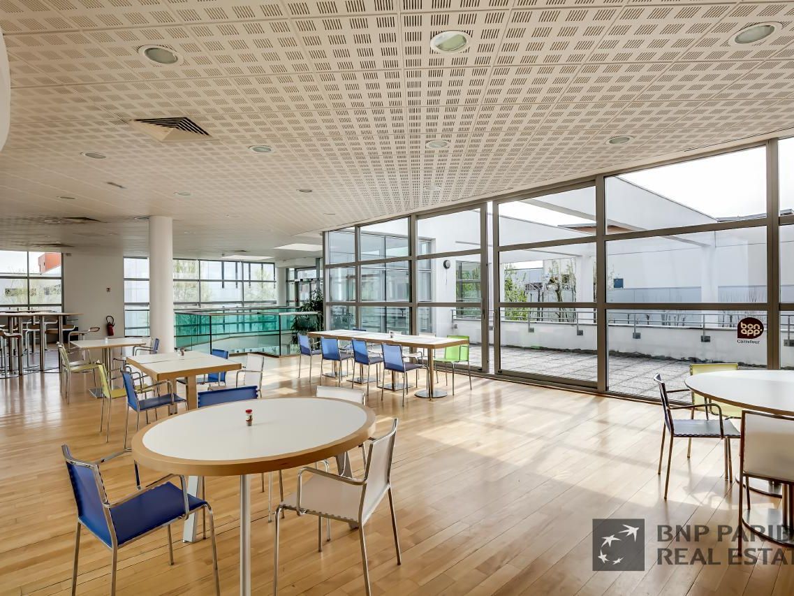 Location Bureaux 461.2 m² non divisibles 91300 Massy