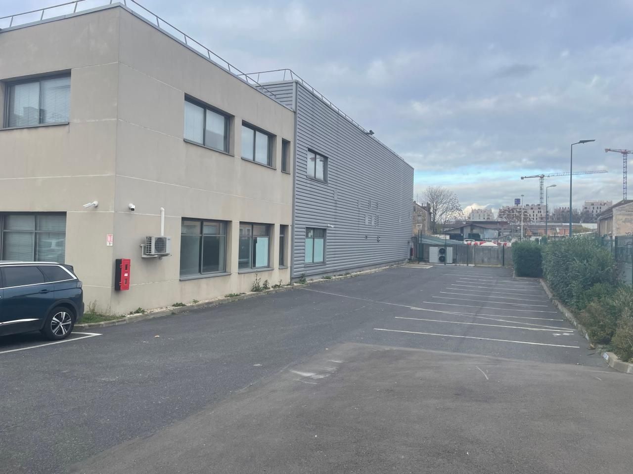 2244 m² pour ce pme-pmi en location à Gennevilliers