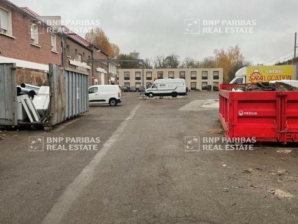 Location PME-PMI 860 m² divisibles 78410 Aubergenville