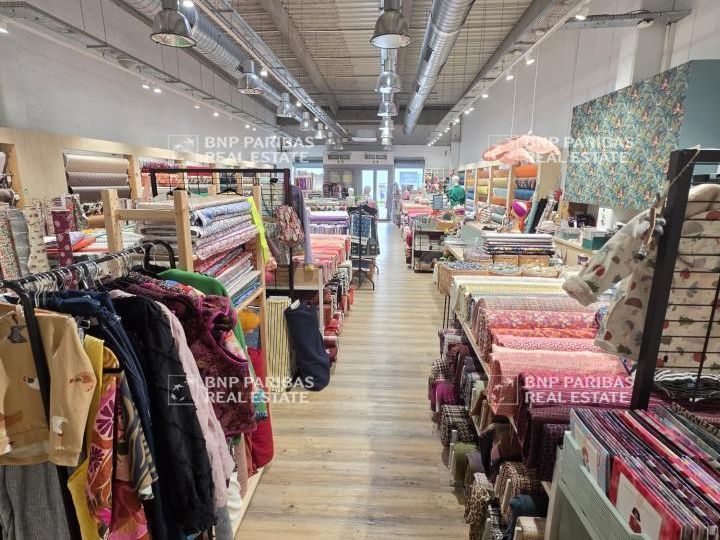 Location Local commercial 260 m² non divisibles 54390 Frouard