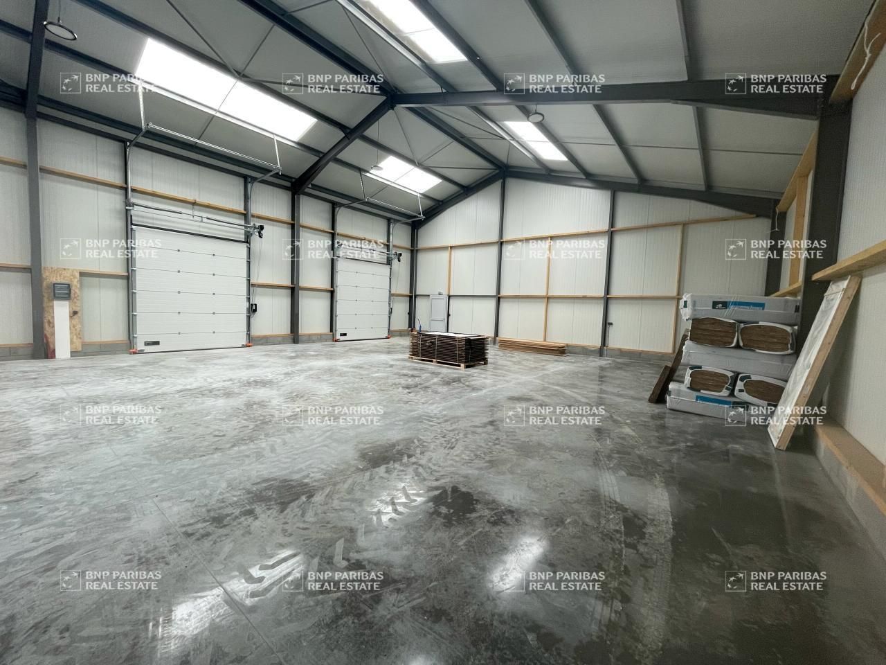 Location Activité 200 m² non divisibles 35230 Bourgbarre