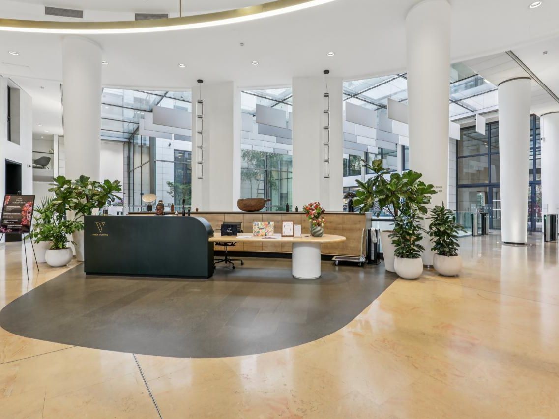 923 m² pour ce bureaux en location à Paris