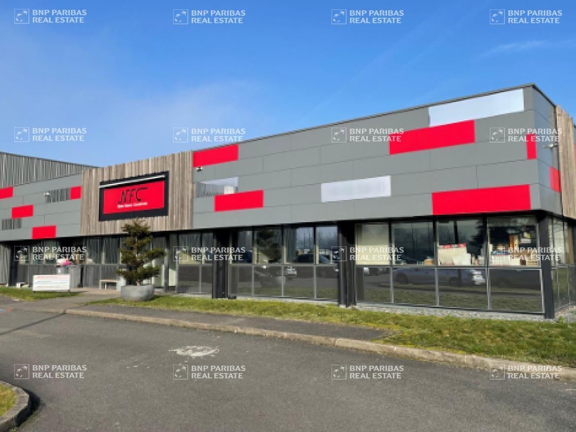 1800 m² pour ce activité en location à Sainghin-en-mélantois