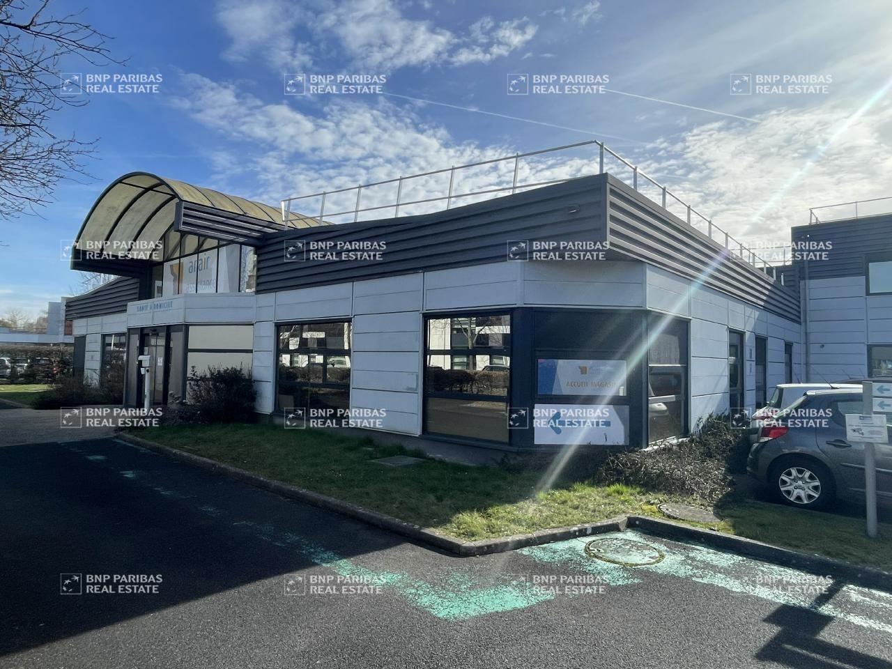 2800 m² pour ce bureaux en vente à Tours