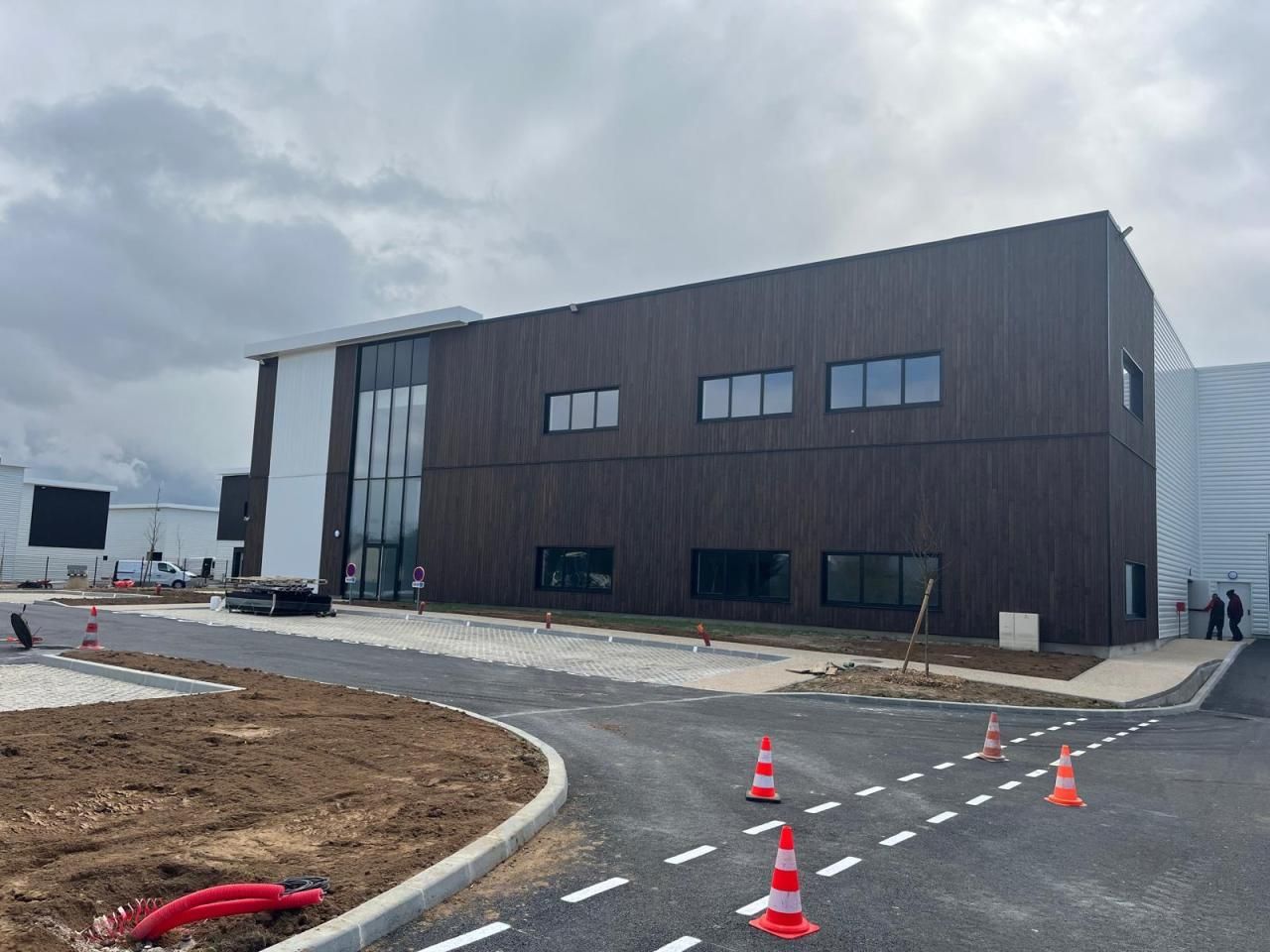 1921 m² pour ce pme-pmi en vente à Ollainville