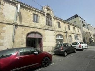 1714 m² pour ce bureaux en vente à Bordeaux