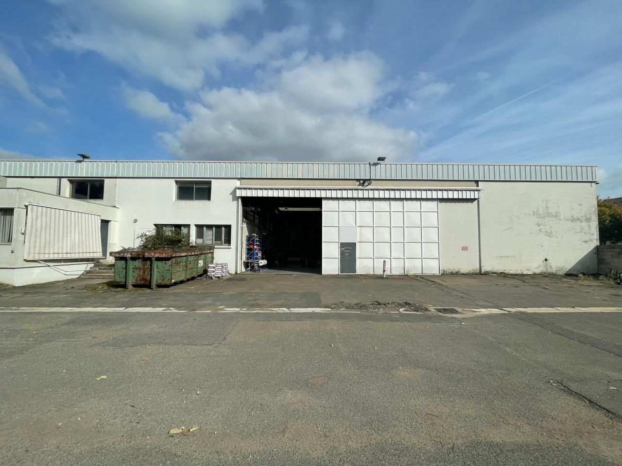 1450 m² pour ce activité en vente à Saint-ouen-l'aumône