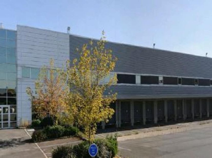 Location Entrepôts classe A 9561.5 m² non divisibles 91220 Brétigny-sur-orge
