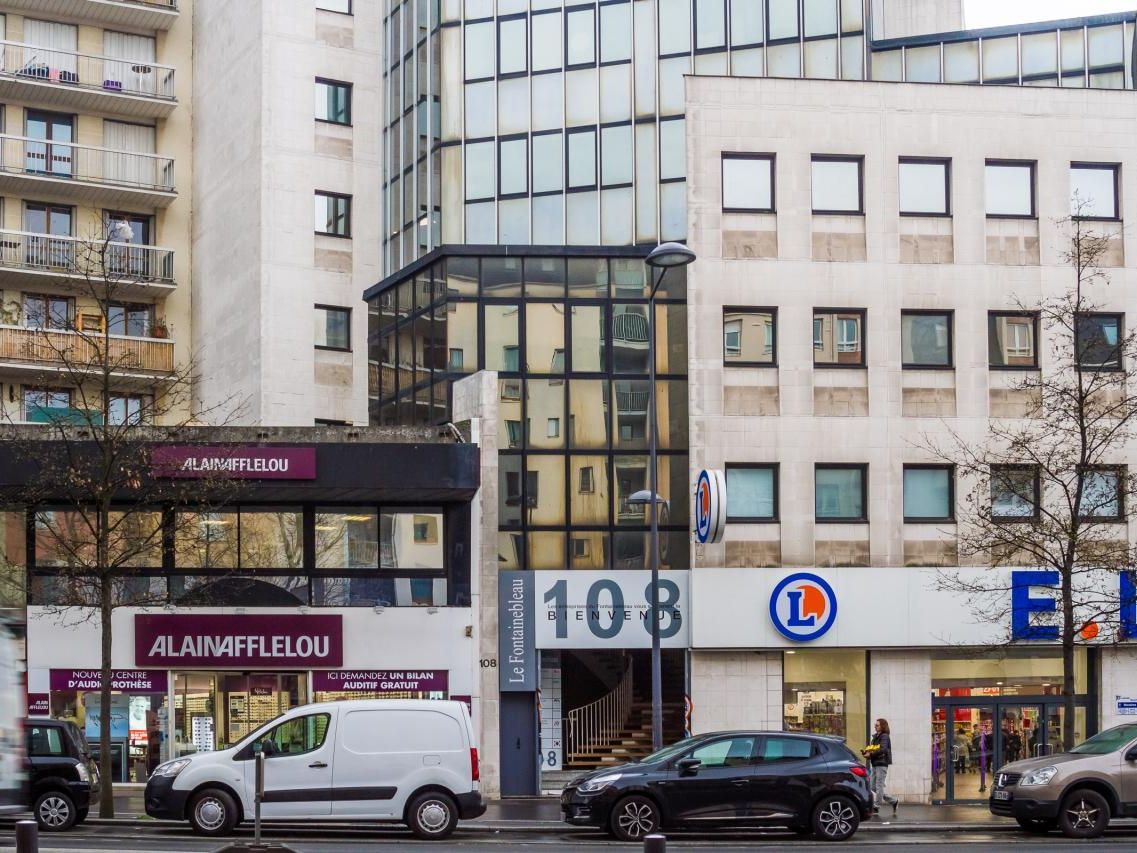 Location Bureaux 210 m² non divisibles 94270 Le kremlin bicetre