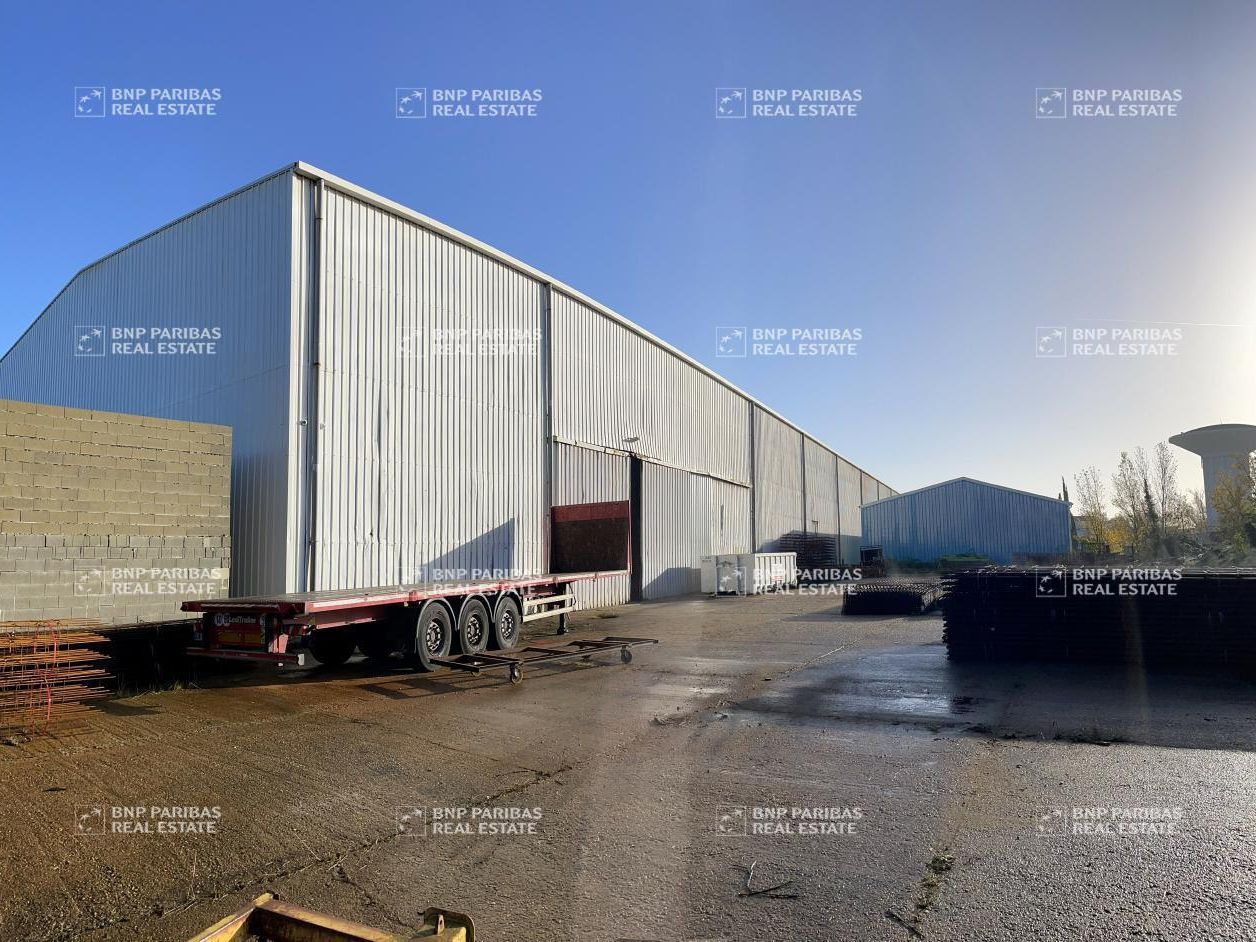 Vente Activité 3400 m² non divisibles 33500 Libourne