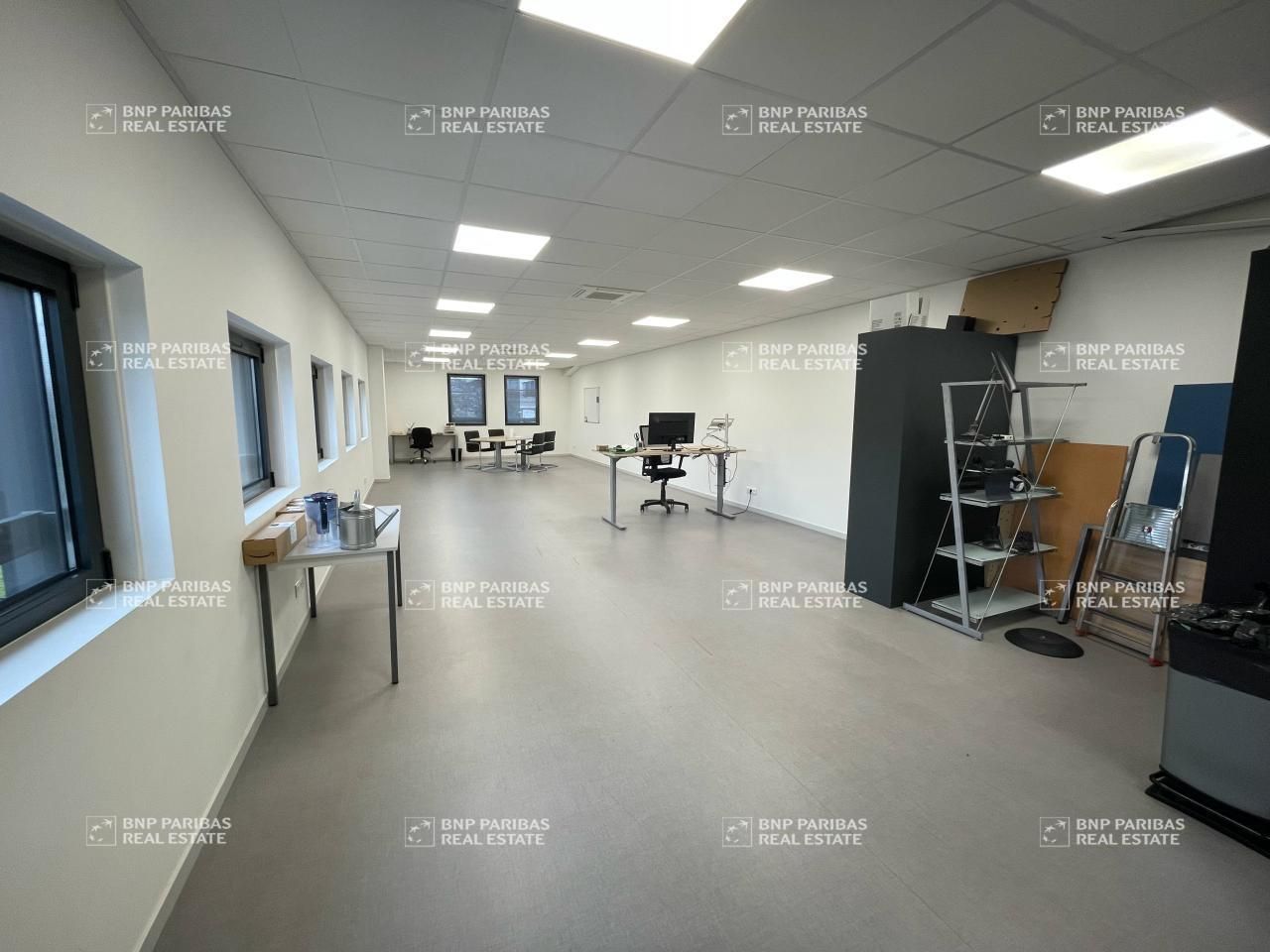 132.01 m² pour ce bureaux en vente à Bussy-saint-georges