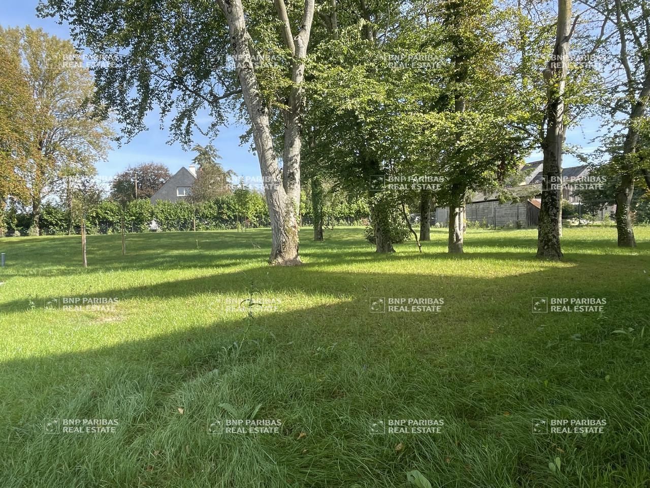 486 m² pour ce bureaux en location à Saint-grégoire