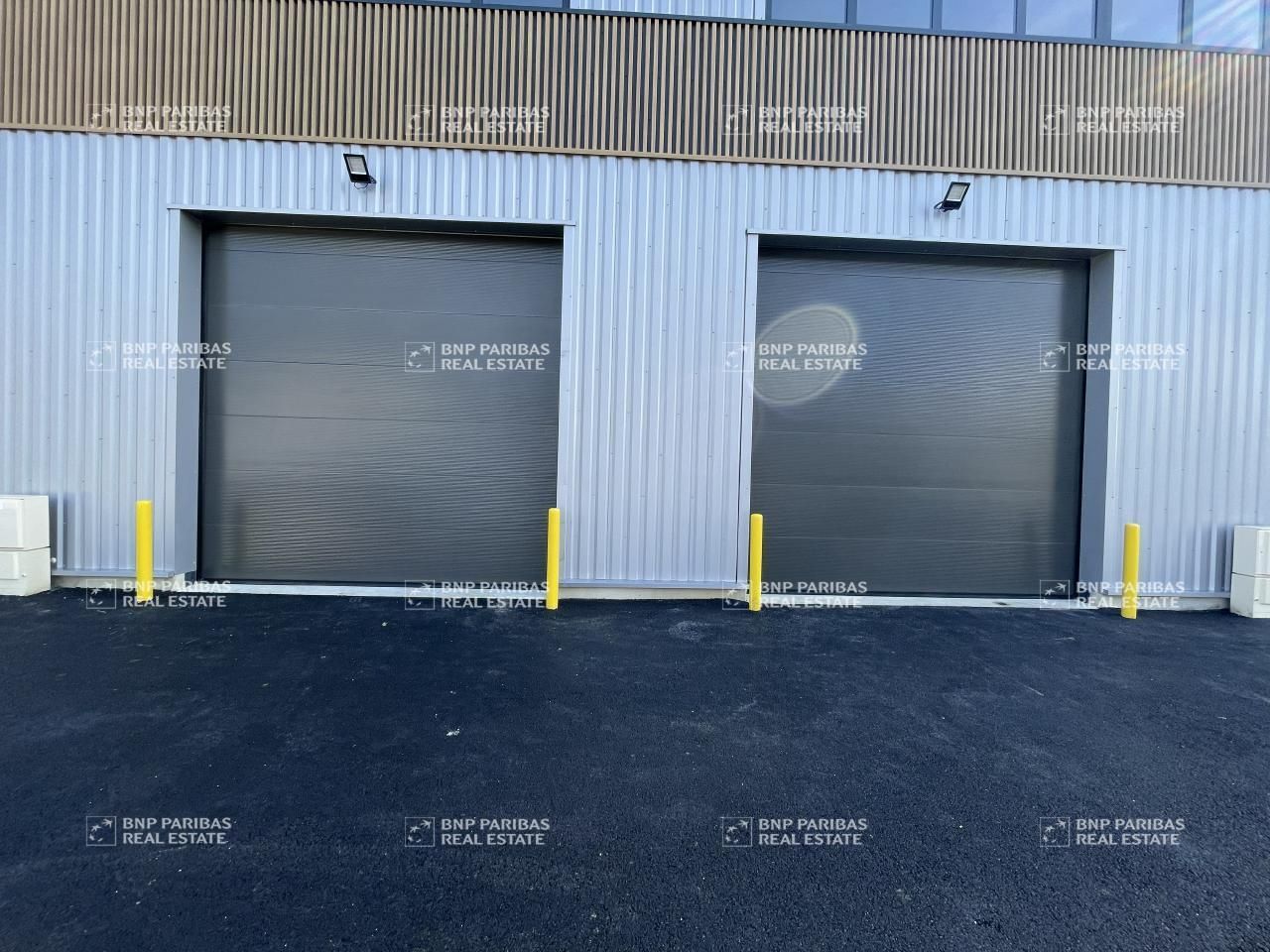 1813 m² pour ce pme-pmi en location à Chalifert