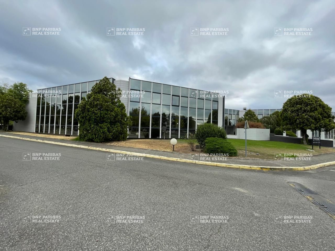 1085 m² pour ce bureaux en vente à Toulouse