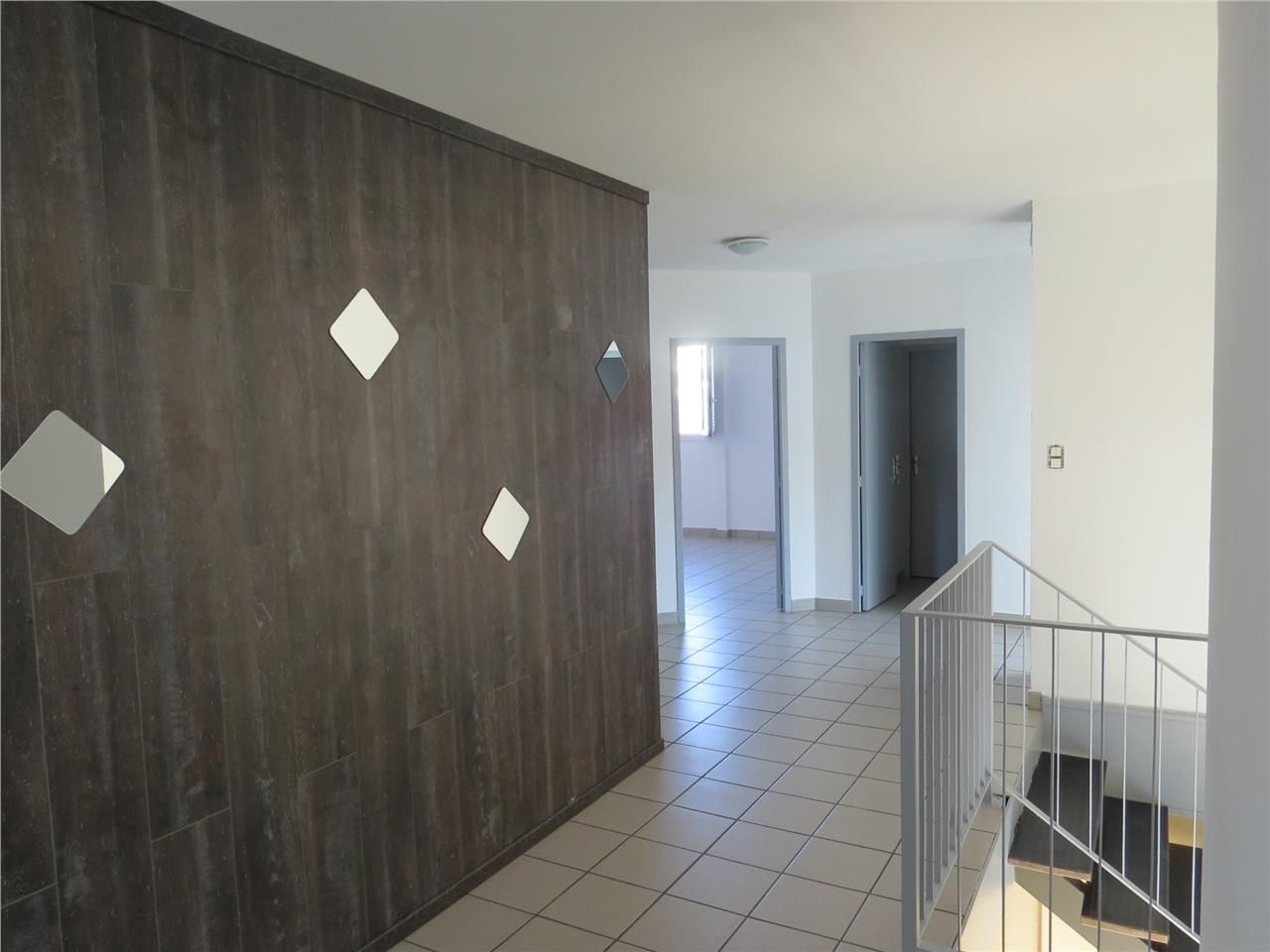 Au coeur de la ZI la Bargette à SAINT PRIEST EN J