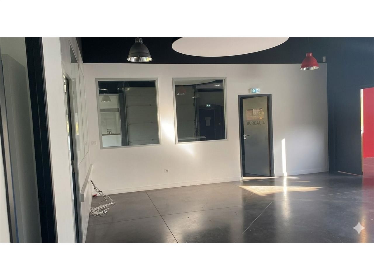 À LOUER : Local d'activités au coeur de la zone S